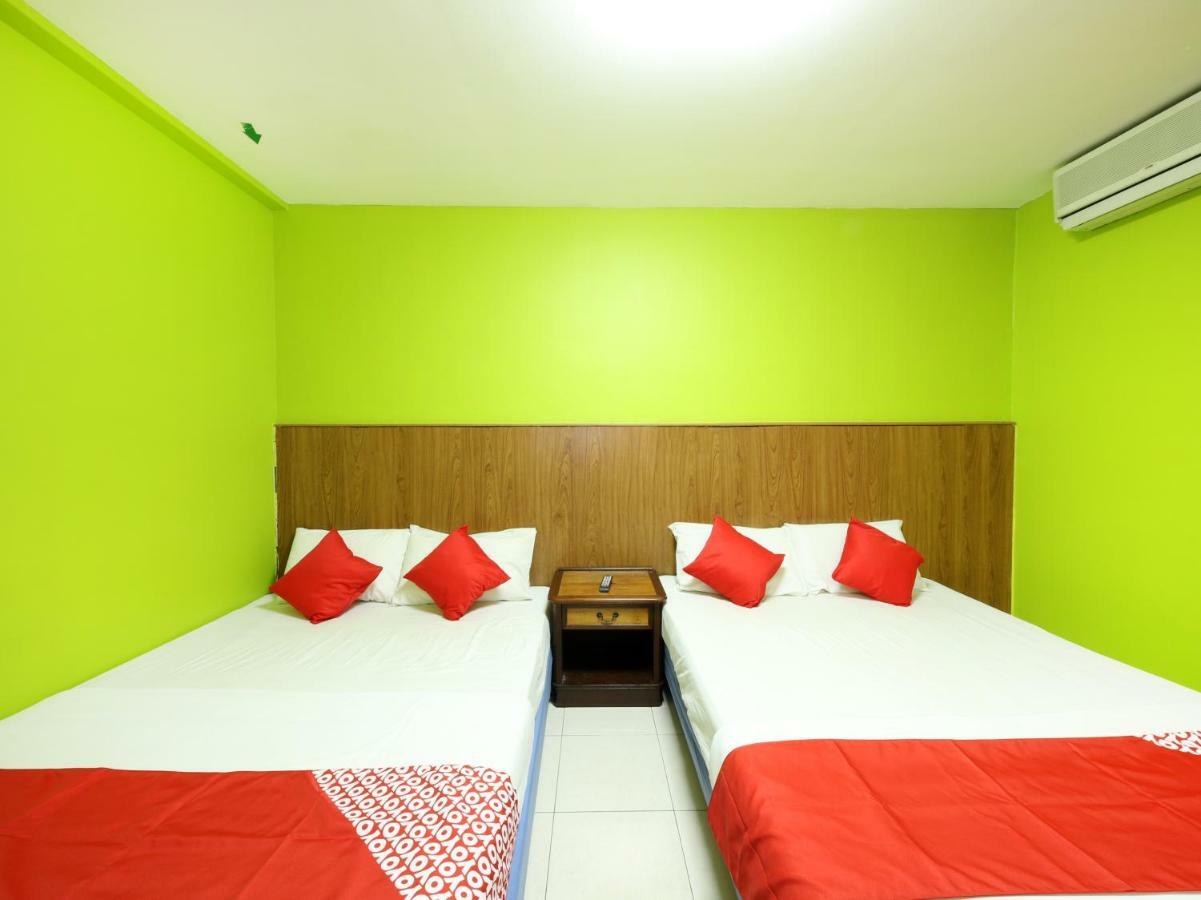 Oyo 434 Marbella Hotel Johor Bahru Kültér fotó