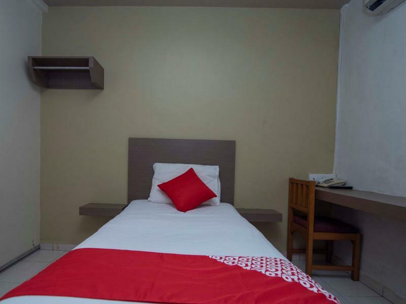 Oyo 434 Marbella Hotel Johor Bahru Kültér fotó