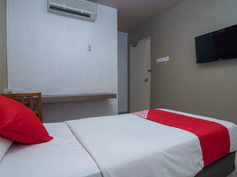 Oyo 434 Marbella Hotel Johor Bahru Kültér fotó
